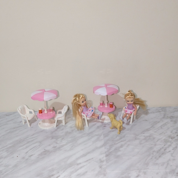 Barbies  doll - Picture 2 of 9